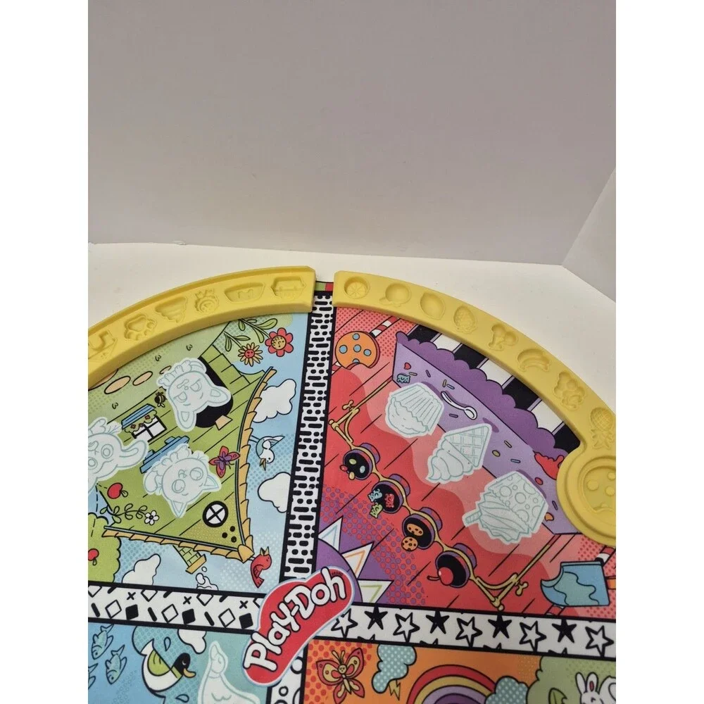Play-Doh Fold & Go Playmat used Preschool Toy Travel Carry